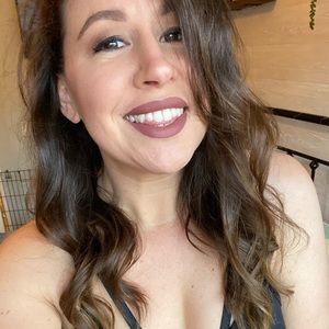 Meet your Posher, Allie